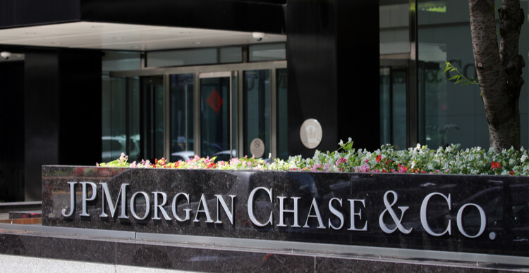 Eingang zum JPMorgan Chase-Bürogebäude in New York