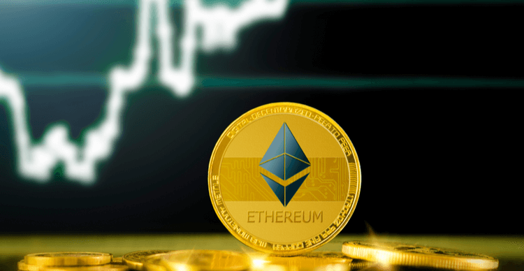 Ether-Coin mit Diagramm im Hintergrund